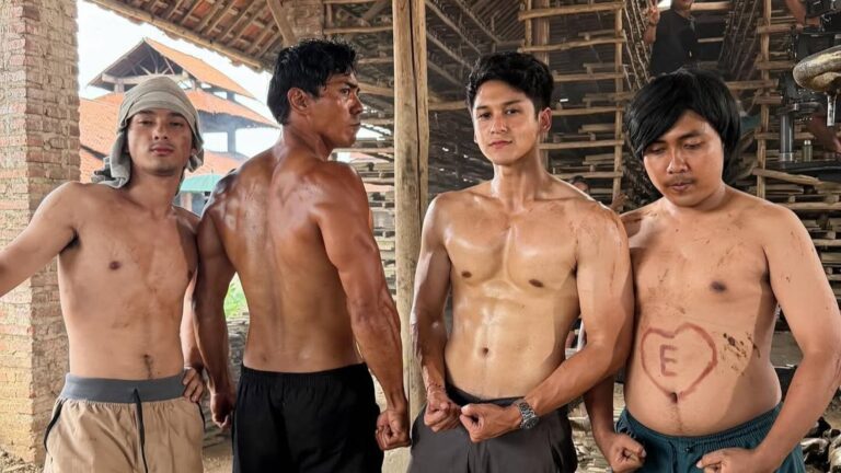 Ganteng-Ganteng Genteng: Kontes Otot Paling Viral