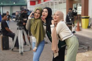 Di Luar Nurul
