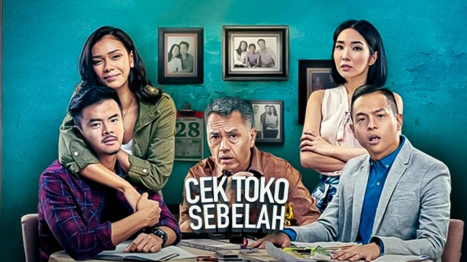 Sinopsis Cek Toko Sebelah, bisa nonton di Vidio.